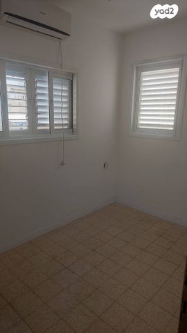 יהושע שטמפפר 82