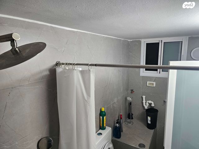 שדרות אבא חושי 117