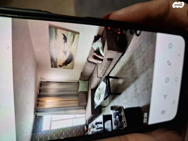 אפרים צור 42