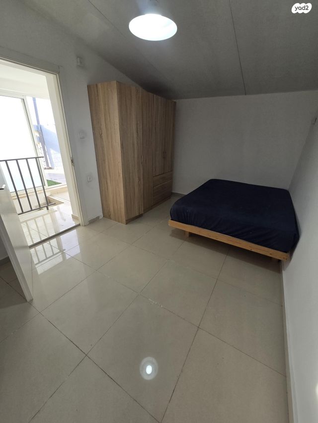 גג/ פנטהאוז, חירותנו 19, עזרא, הארגזים, תל אביב יפו