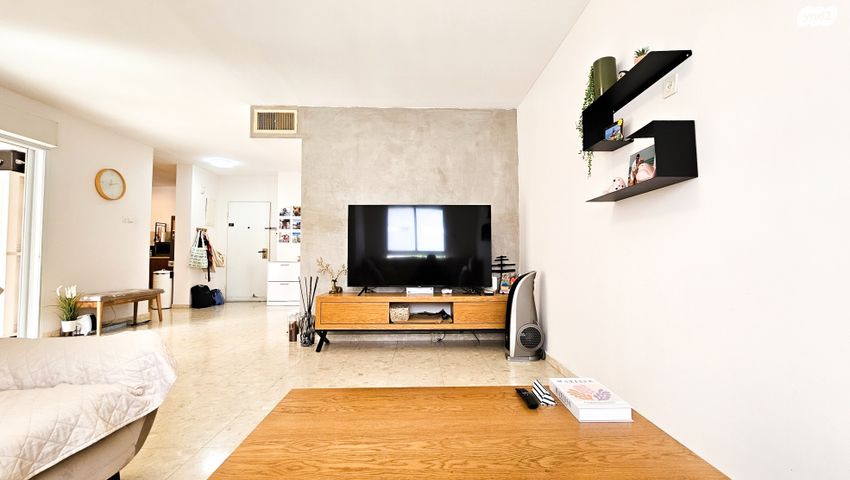 מנחם אוסישקין 21