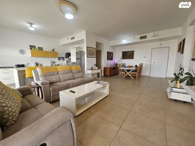 זמיר עמנואל 