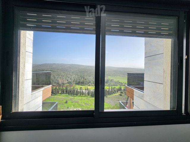 גג/ פנטהאוז למכירה בבית שמש (תיווך) — 4
