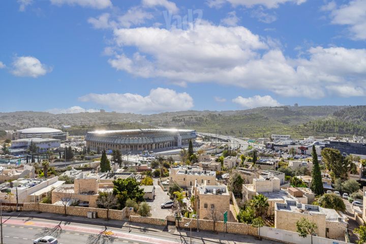 דירה למכירה בירושלים (תיווך) — 4