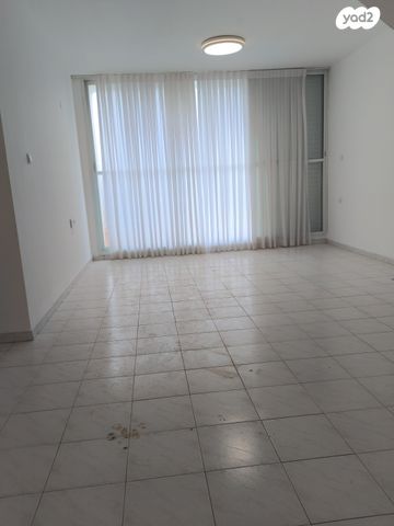 משה אבן עזרא 18