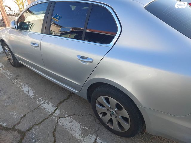 מודעת רכב סקודה סופרב