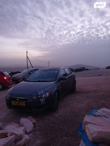 מודעת רכב מיצובישי לנסר