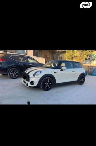 מודעת רכב מיני קופר