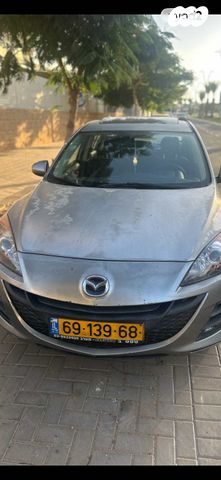 מודעת רכב מאזדה 3