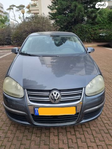 מודעת רכב פולקסווגן ג'טה 