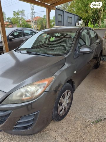 מודעת רכב מאזדה 3