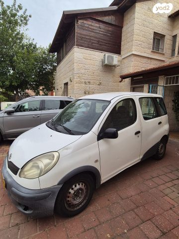 מודעת רכב טויוטה יאריס