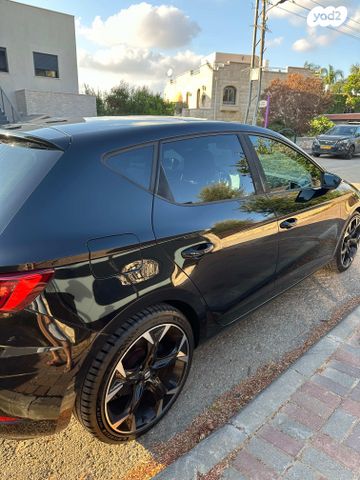 מודעת רכב סיאט לאון