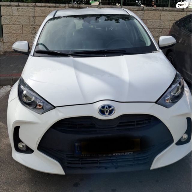 מודעת רכב טויוטה יאריס