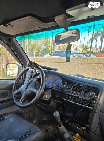 מודעת רכב טויוטה היילקס