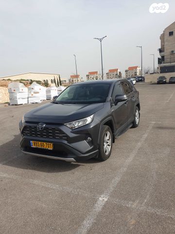 מודעת רכב טויוטה RAV4