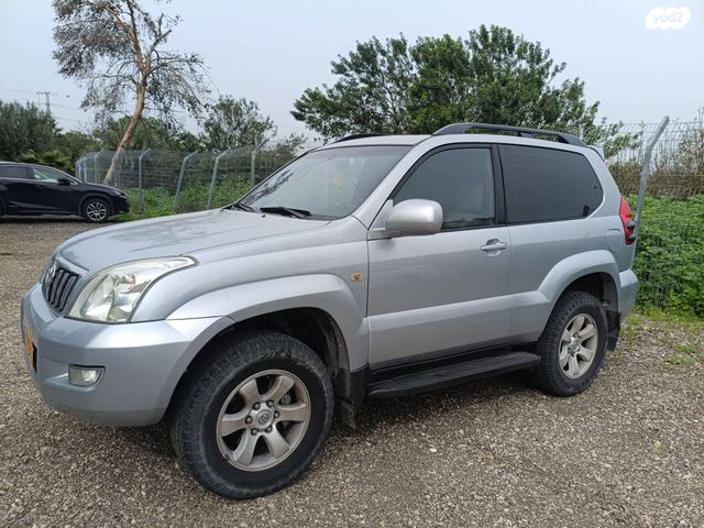 מודעת רכב טויוטה לנד קרוזר