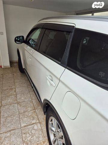מודעת רכב מיצובישי אאוטלנדר