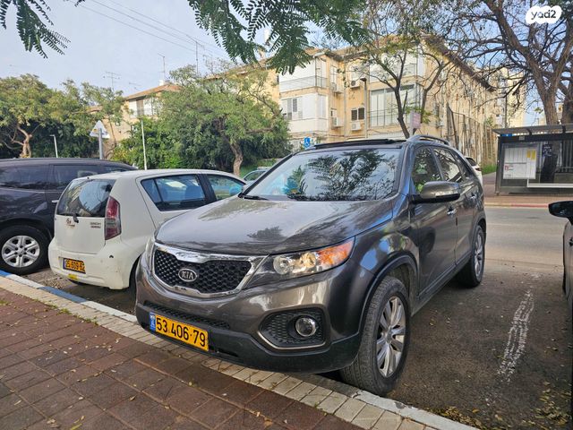 מודעת רכב קיה סורנטו