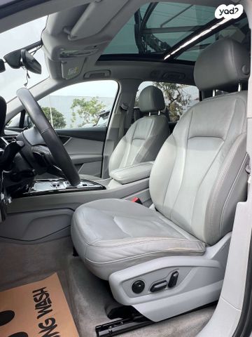 מודעת רכב אאודי Q7