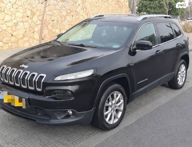 מודעת רכב ג'יפ צ'ירוקי