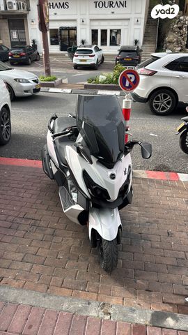 מודעת רכב סאן יאנג קרוזים 300