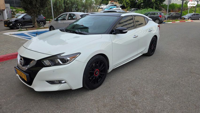 מודעת רכב ניסאן מקסימה