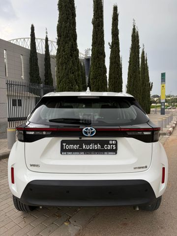 מודעת רכב טויוטה יאריס קרוס 2