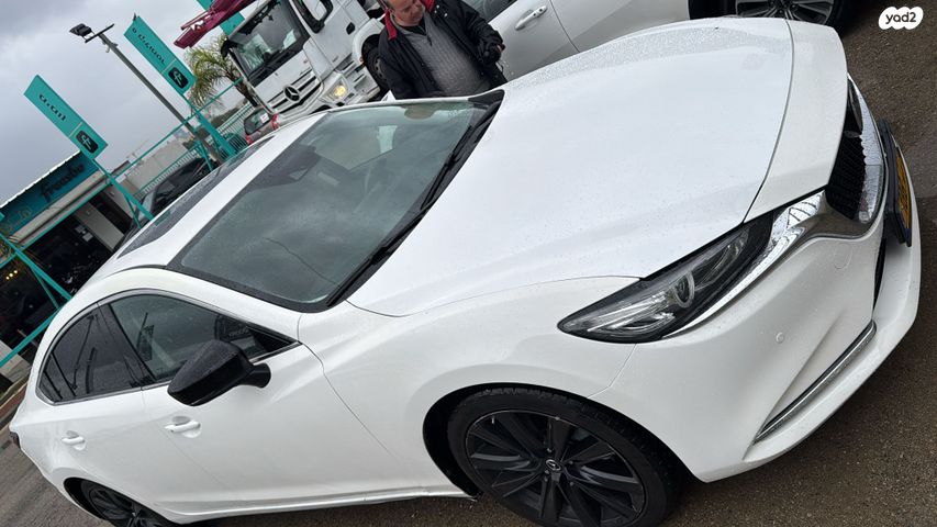 מודעת רכב מאזדה 6