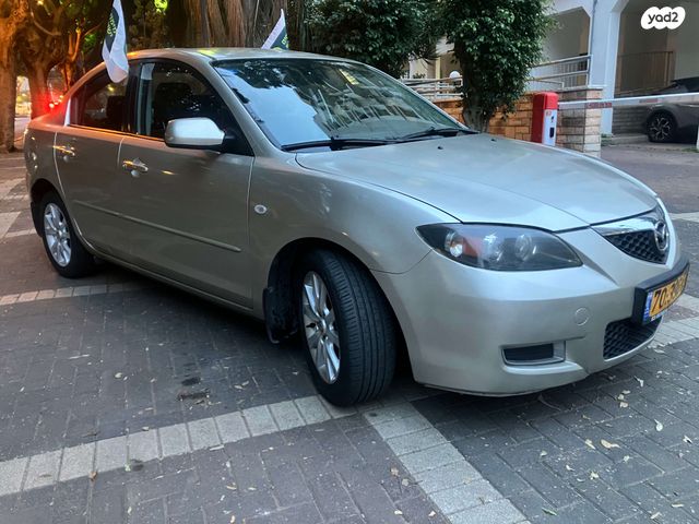 מודעת רכב מאזדה 3 2