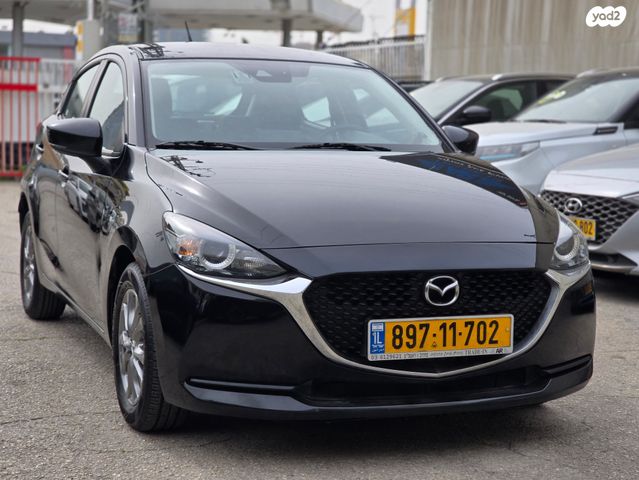 מודעת רכב מאזדה 2