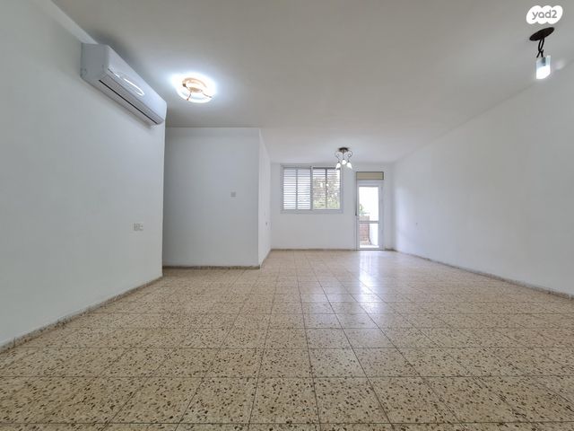 שדרות הציונות 19