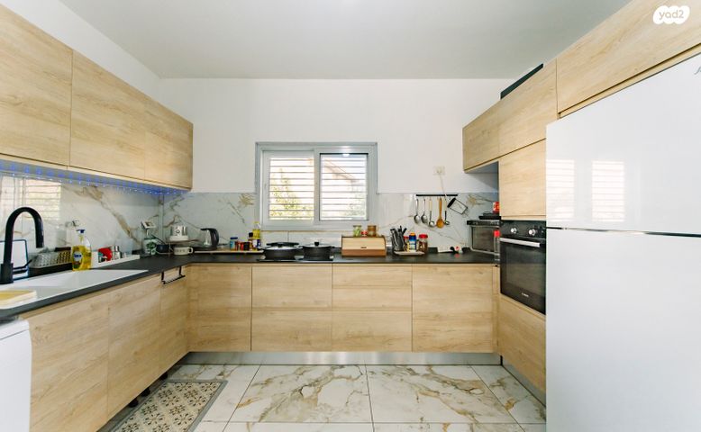 בנימין זאב באכר 8