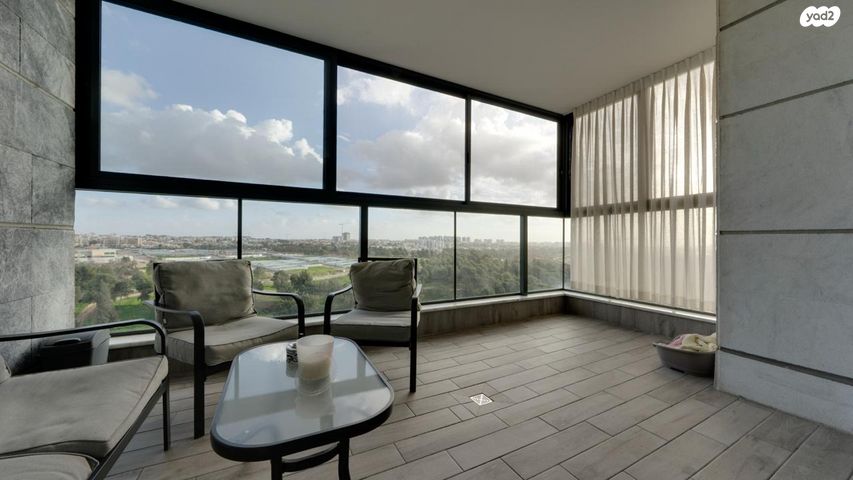 יצחק שמיר 19