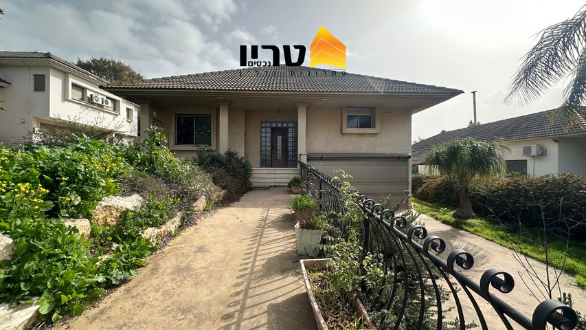 בית פרטי/ קוטג', מרחביה מושב