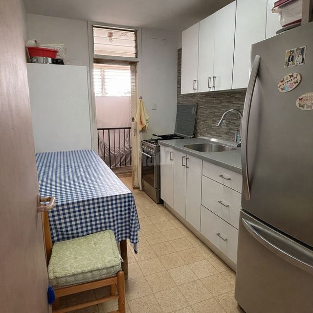 הקנאים 