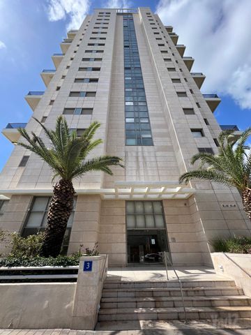 דירה למכירה בתל אביב יפו (תיווך) — 3