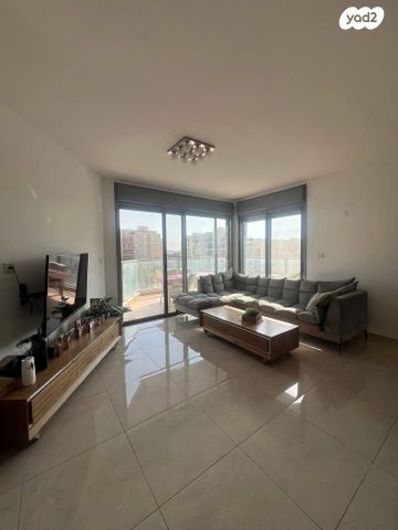 מיכאל הנגבי