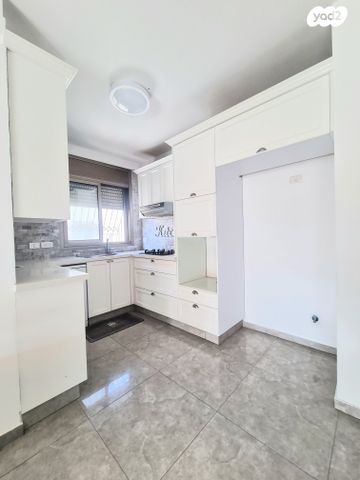 שדרות בן אב"י 61