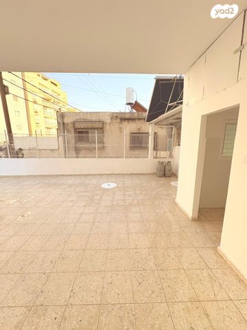 אליעזר הופיין 