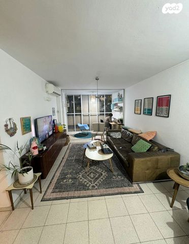 מודעת נכס, האמוראים, נווה אביבים, תל אביב יפו