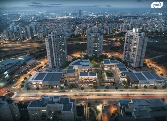 חנויות/ שטח מסחרי