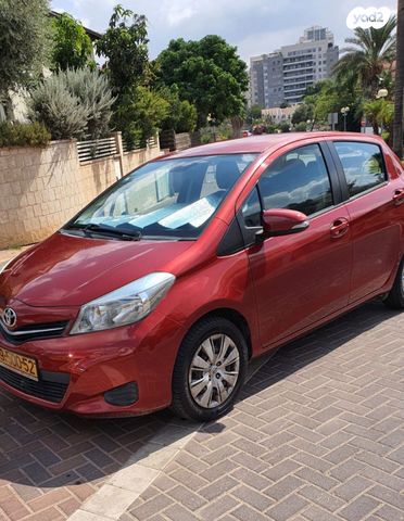 מודעת רכב טויוטה יאריס