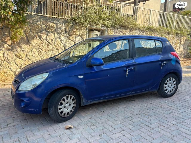 מודעת רכב יונדאי i20