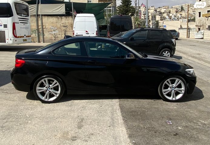 מודעת רכב ב מ וו סדרה 2