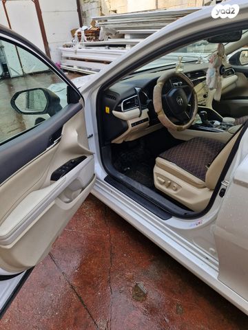 מודעת רכב טויוטה קאמרי