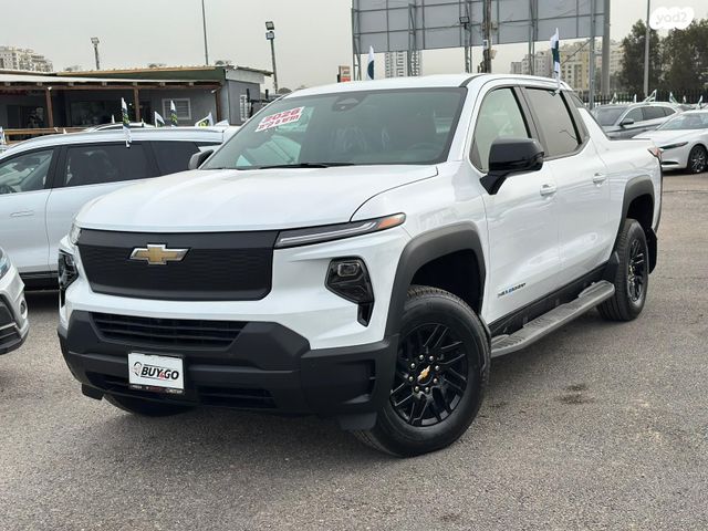 מודעת רכב שברולט סילברדו EV