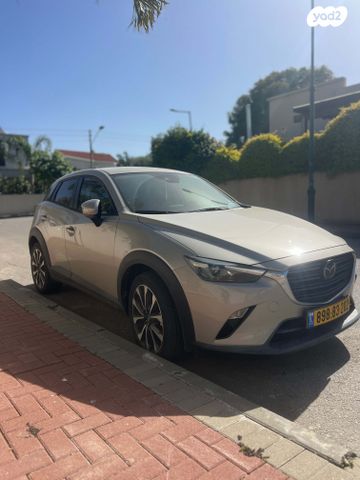 מודעת רכב מאזדה CX-3