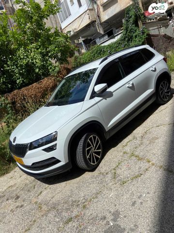 מודעת רכב סקודה קארוק