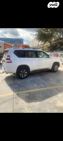 מודעת רכב טויוטה לנד קרוזר